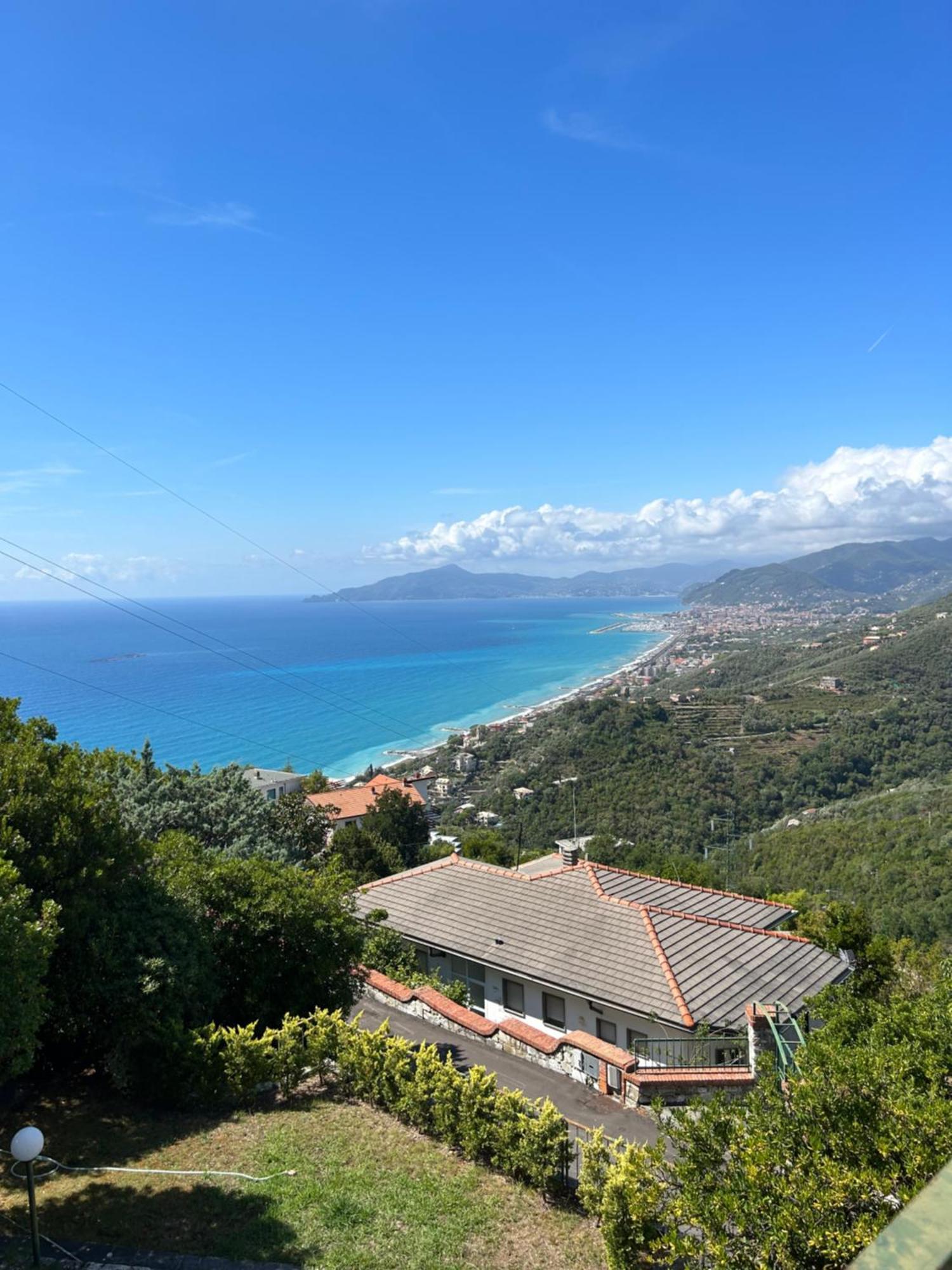 Beautiful Tigullio Apartment Lavagna Exterior photo